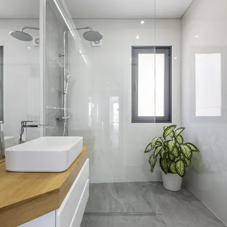 Sunshine Deluxe C By Madeira Sun Travel Appartement *
