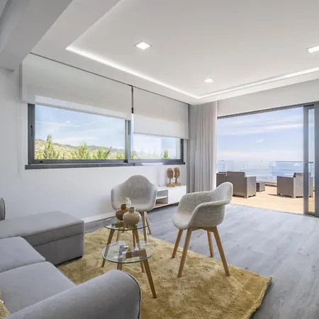 Sunshine Deluxe C By Madeira Sun Travel * Canhas